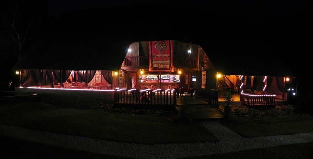 Kwambali Riverside Lodge Hazyview Exterior foto